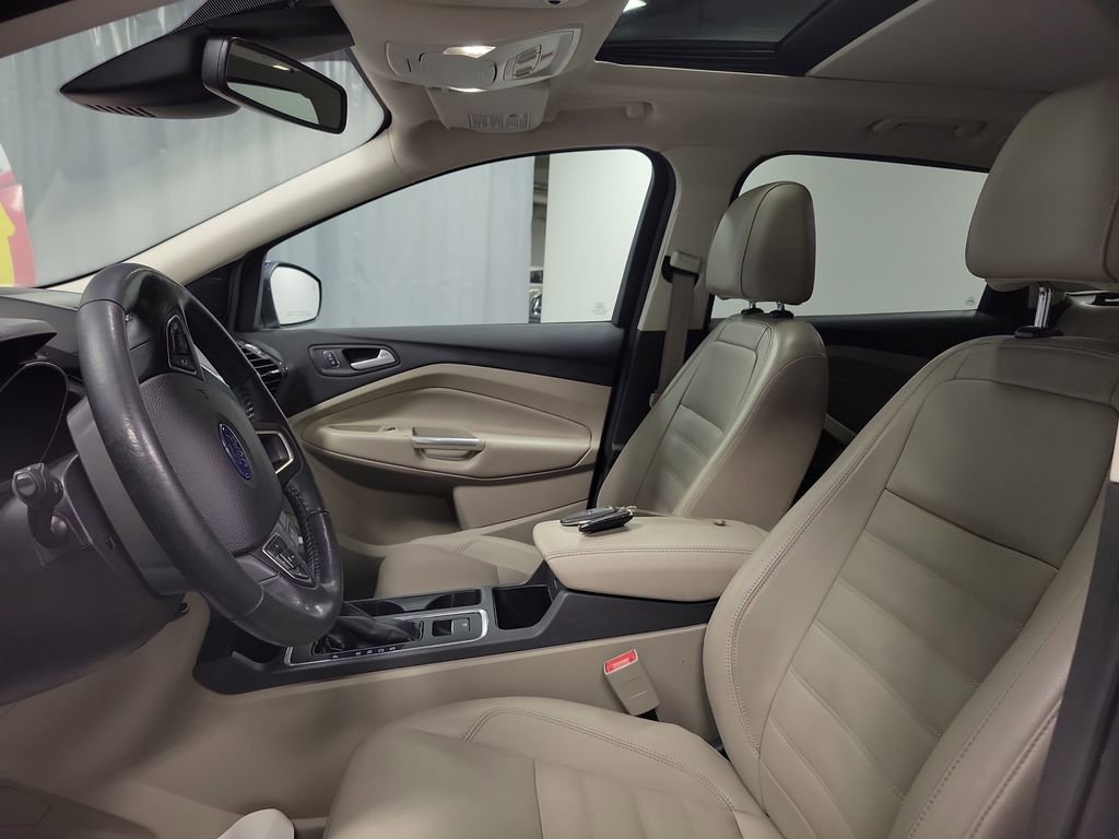 Used 2017 Ford Escape Titanium w/ Equipment Group 301A image 13