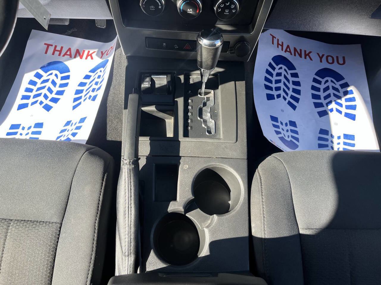 Used 2011 Jeep Liberty Sport image 11