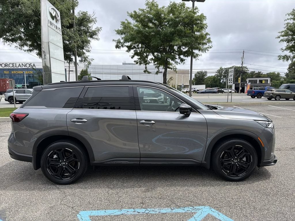 Certified 2026 INFINITI QX60 Sport w/ Dark Cargo Package AWD/4WD image 9