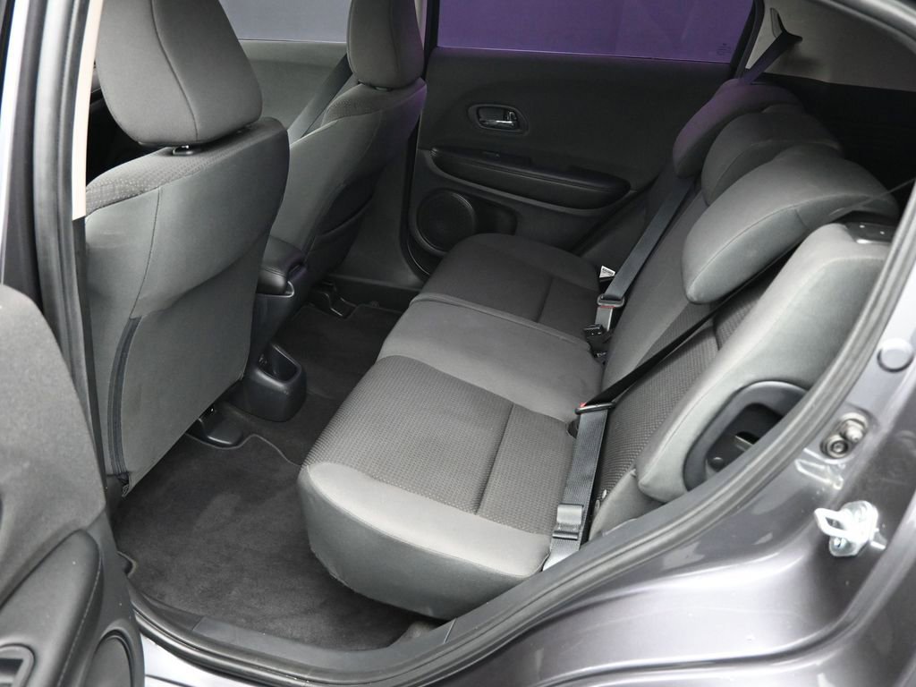 Used 2022 Honda HR-V LX image 7