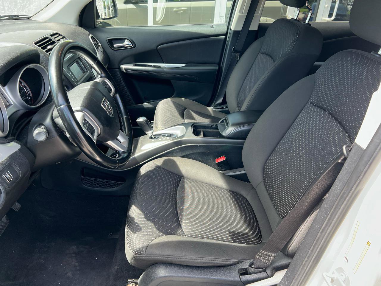 Used 2020 Dodge Journey SE w/ SE Popular Equipment Group image 12