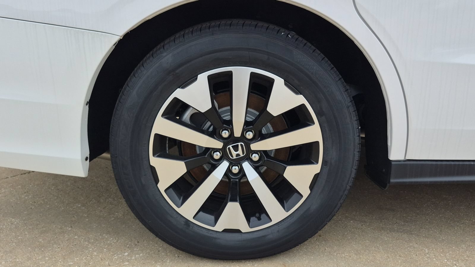 New 2026 Honda Odyssey EX-L image 33