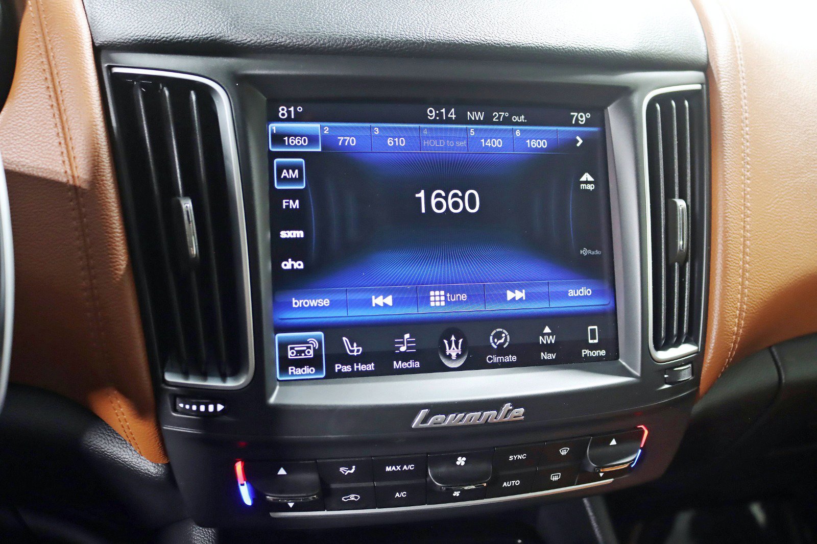 Used 2017 Maserati Levante S image 19