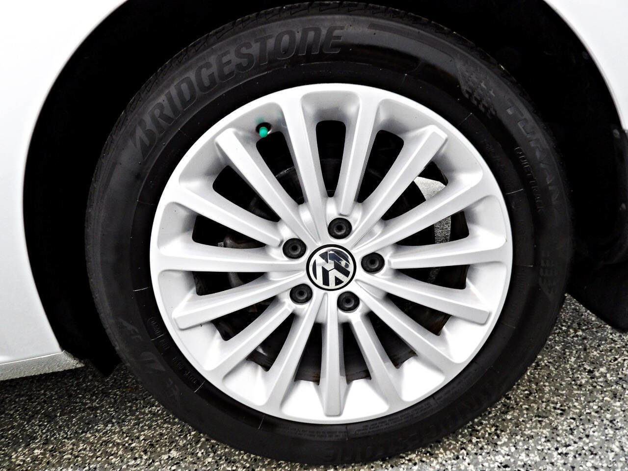 Used 2017 Volkswagen Passat 1.8T SE image 20