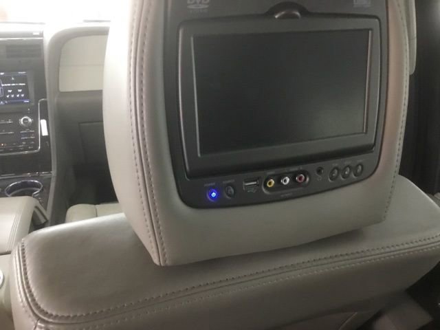 Used 2015 Lincoln Navigator L 4WD image 20