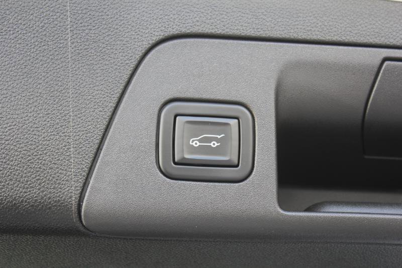 Used 2023 Buick Envision Essence image 15