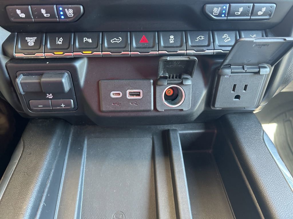 Used 2021 GMC Sierra 2500 Denali w/ Denali Ultimate Package image 21