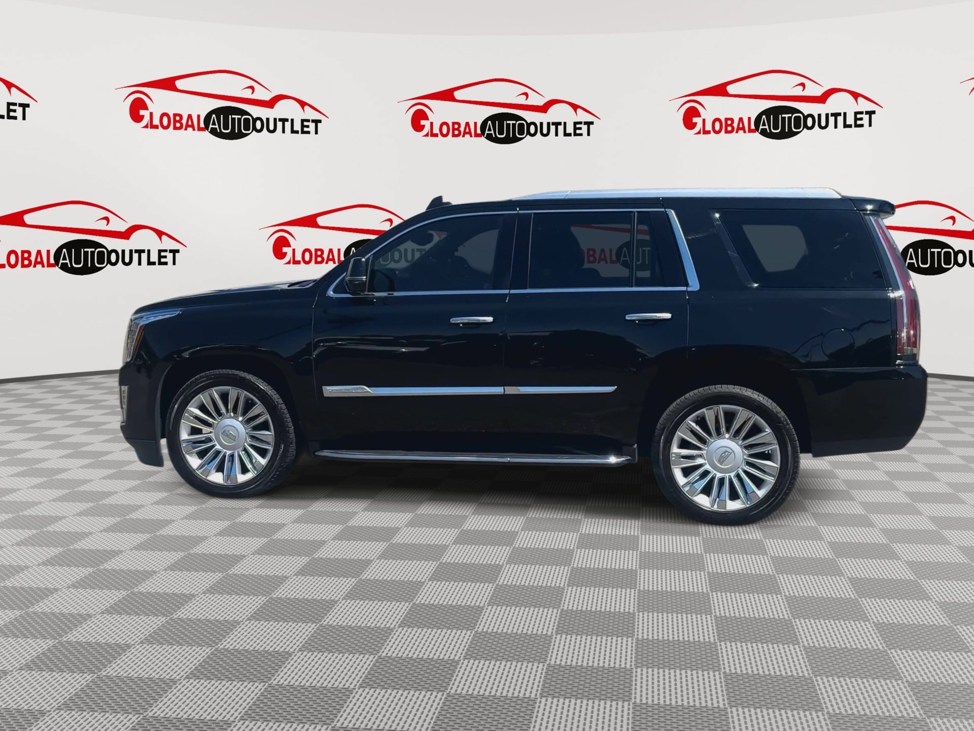 Used 2016 Cadillac Escalade Platinum AWD/4WD image 6