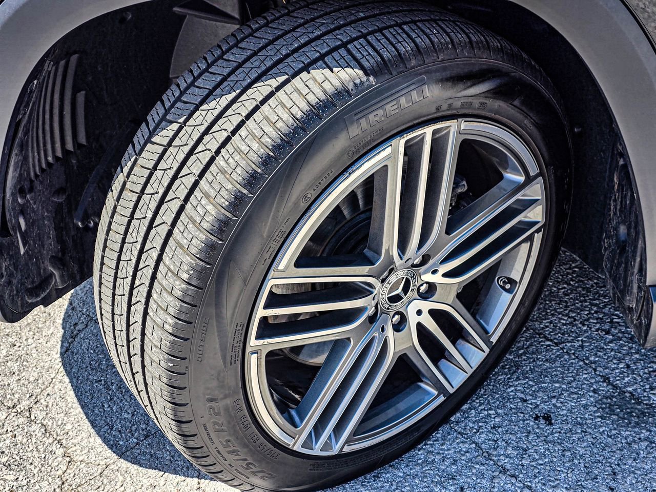 New 2026 Mercedes-Benz GLS 450 4MATIC image 10