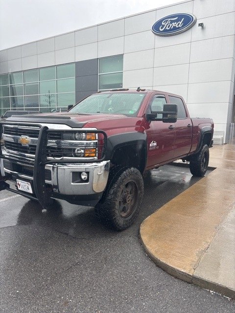 Used 2015 Chevrolet Silverado 2500 LT image 2