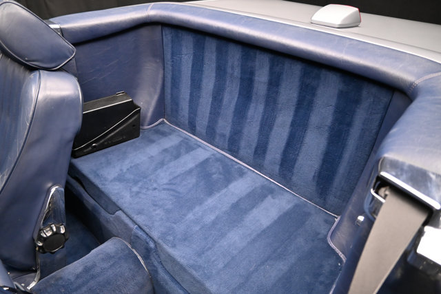 Used 1987 Mercedes-Benz 560 SL image 11