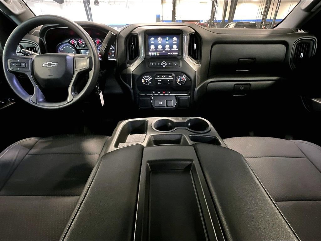 Used 2020 Chevrolet Silverado 1500 Custom Trail Boss AWD/4WD image 21