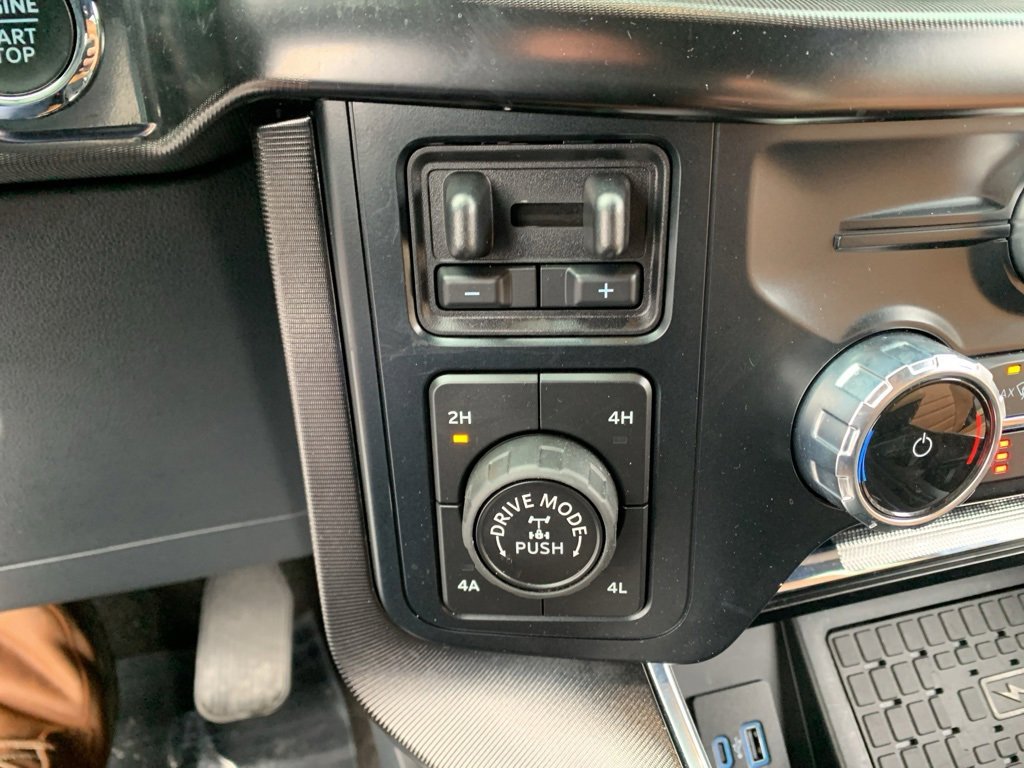 Used 2023 Ford F150 Platinum w/ Equipment Group 701A High image 26