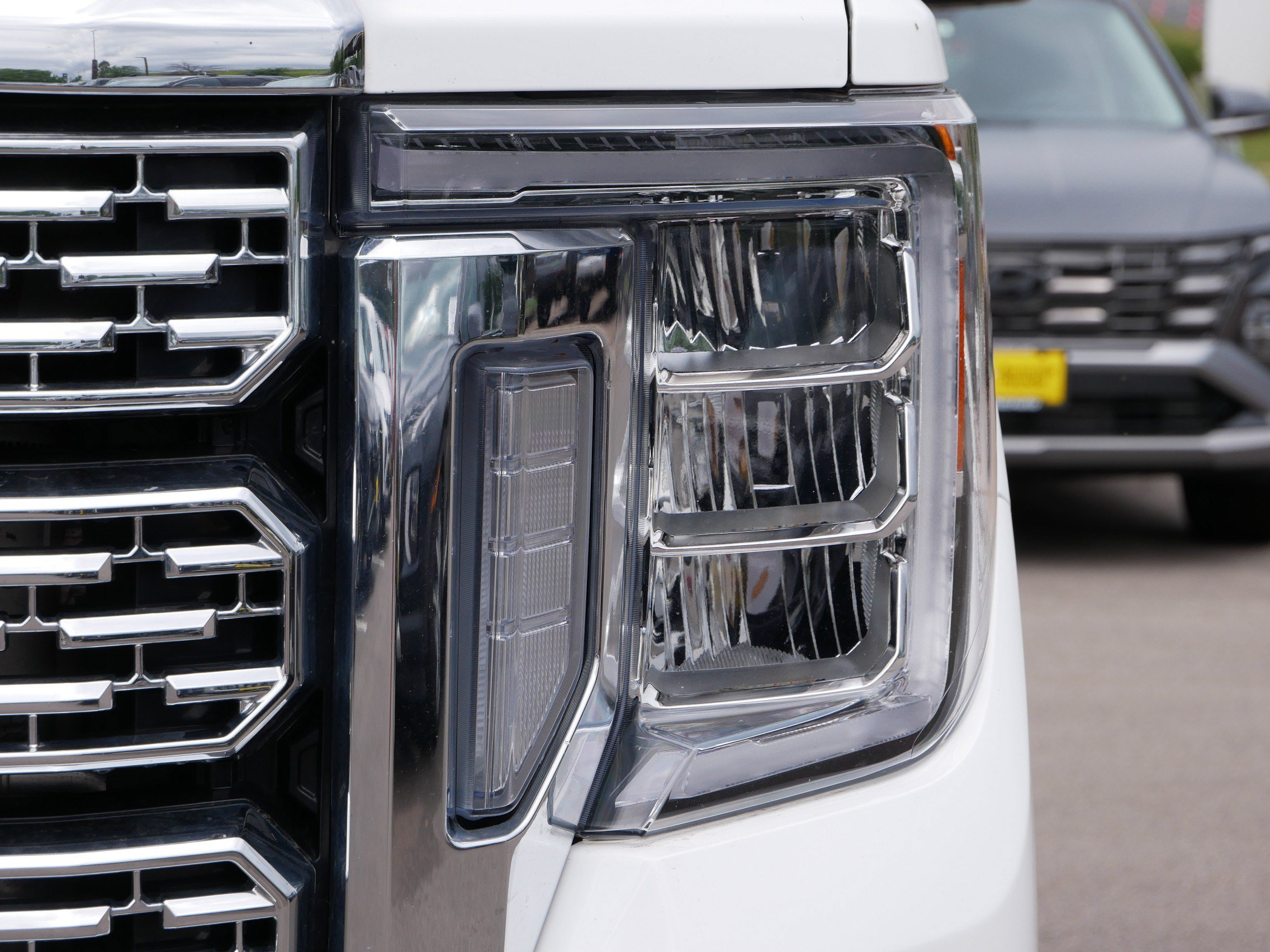Used 2020 GMC Sierra 3500 Denali w/ Denali Ultimate Package AWD/4WD image 16