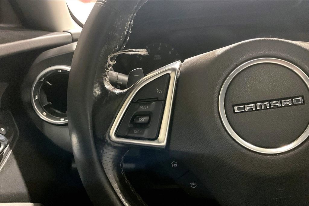 Used 2017 Chevrolet Camaro SS image 16