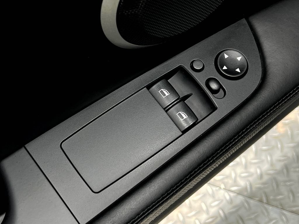 Used 2012 BMW M3 Coupe RWD image 16