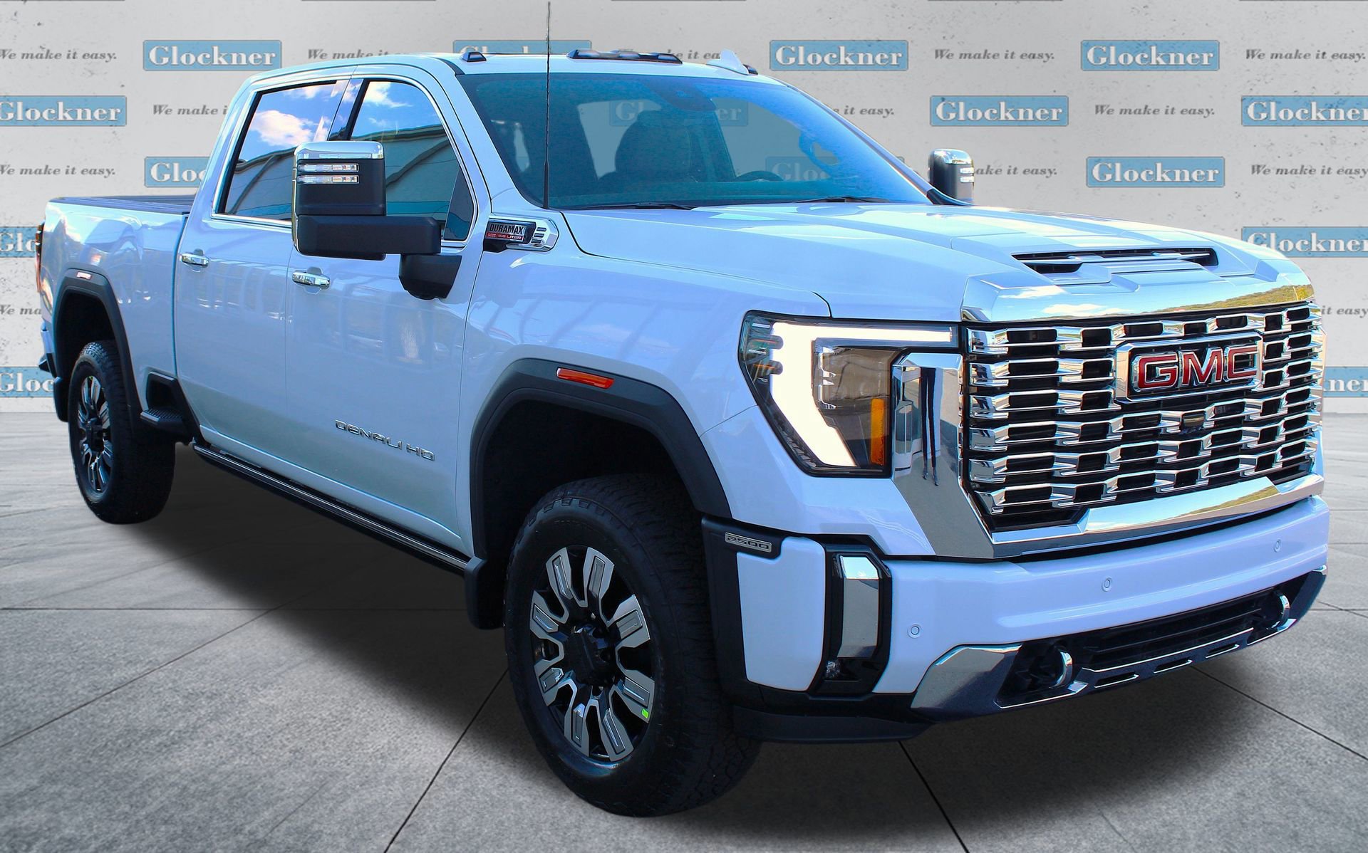 New 2026 GMC Sierra 2500 Denali w/ Denali Reserve Package image 3