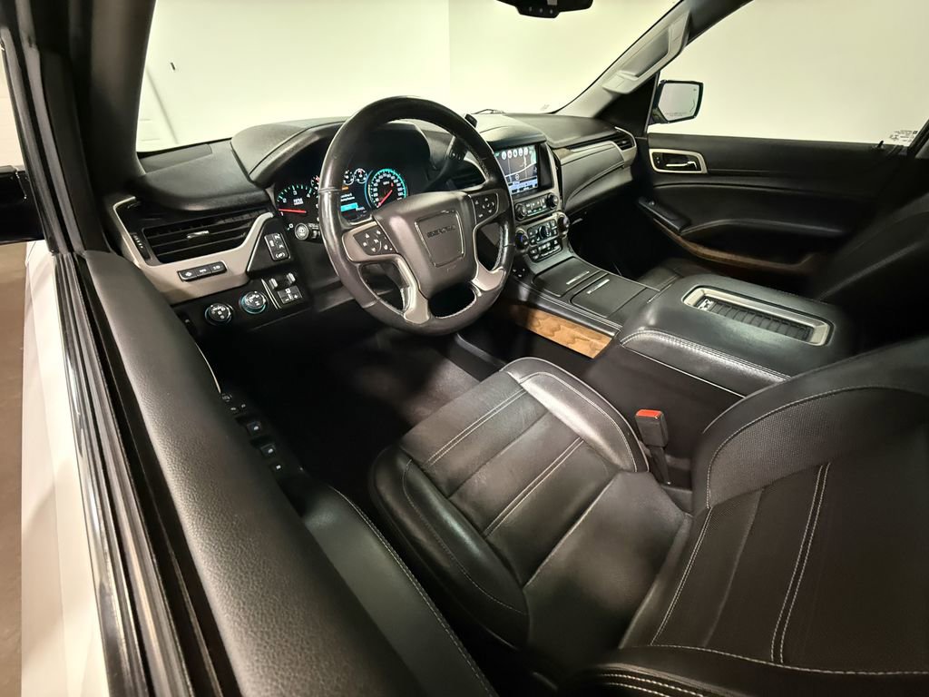 Used 2020 GMC Yukon Denali w/ Open Road Package video 2