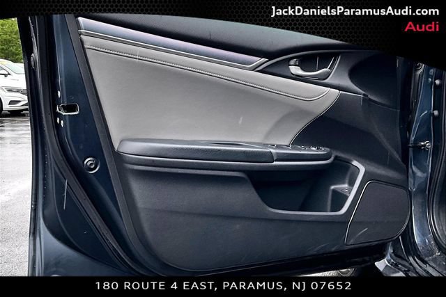 Used 2017 Honda Civic Touring image 15