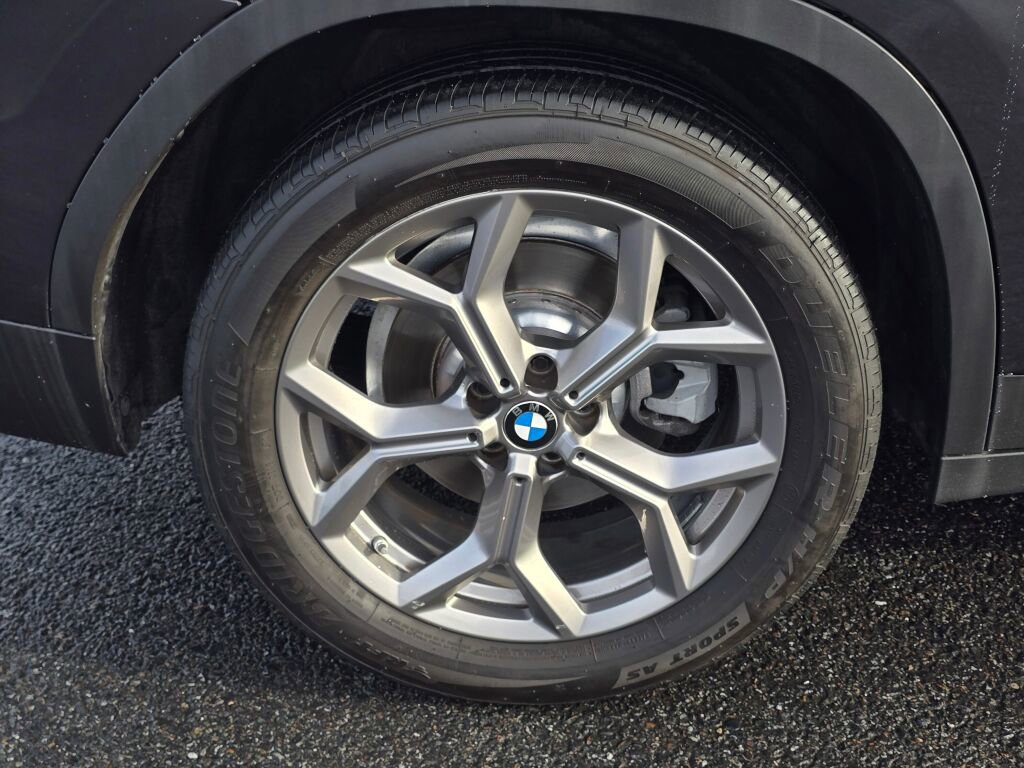 Used 2021 BMW X3 xDrive30i w/ Convenience Package image 12