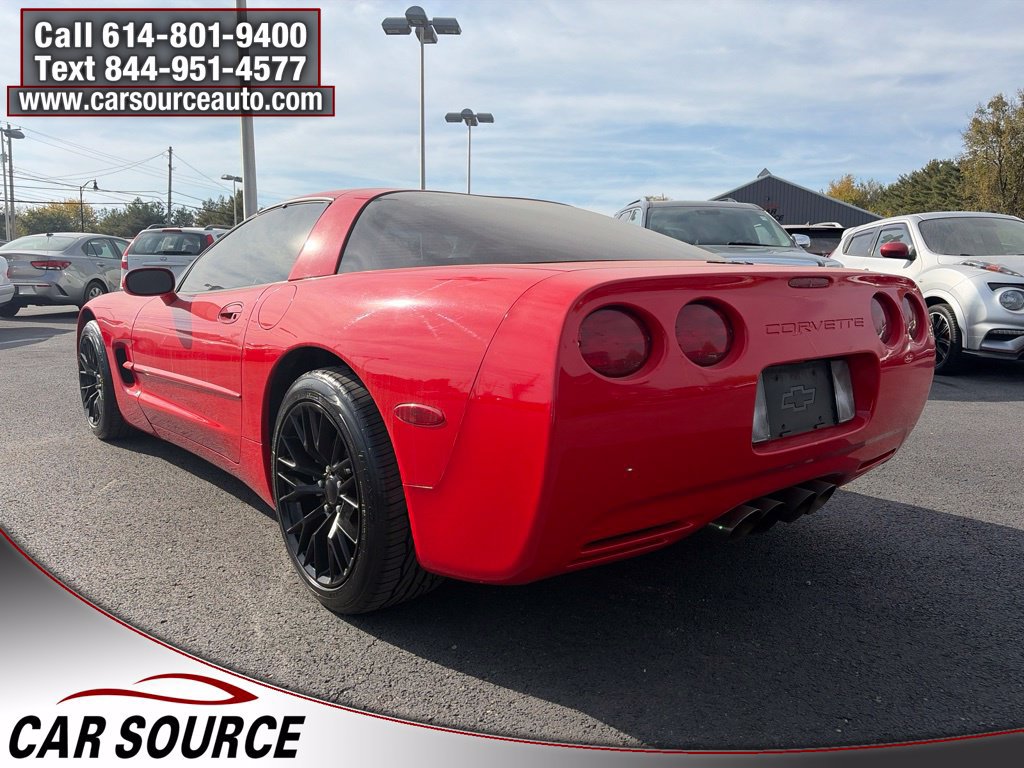 Used 1999 Chevrolet Corvette Coupe w/ Performance Handling Pkg RWD image 7
