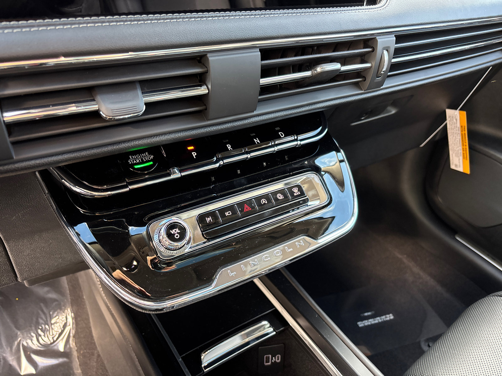 New 2026 Lincoln Corsair Reserve image 22