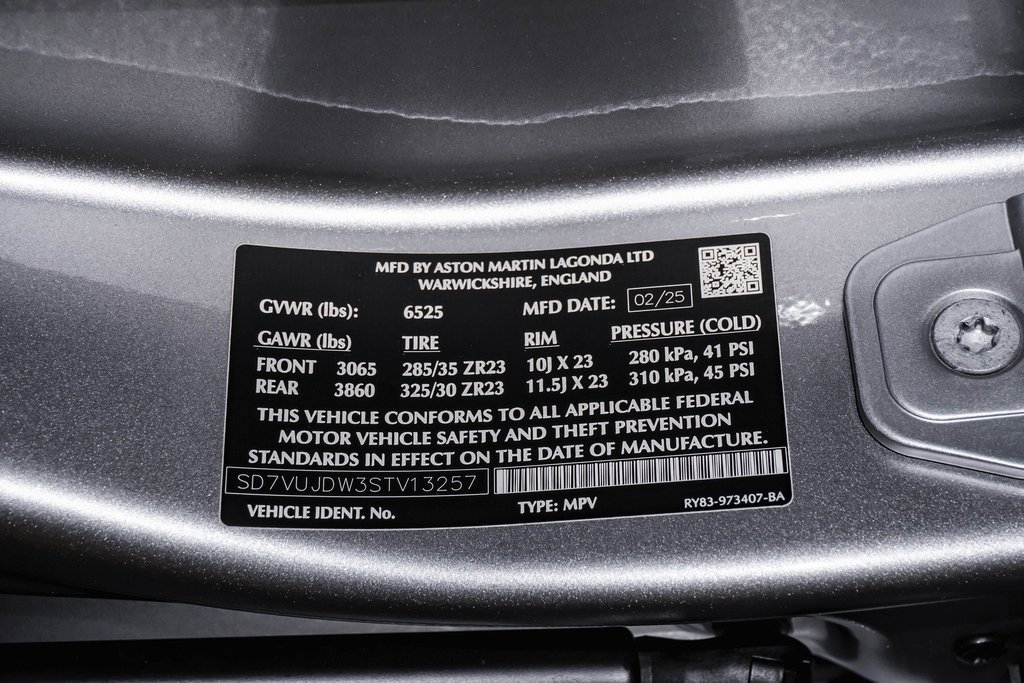 New 2025 Aston Martin DBX 707 image 33