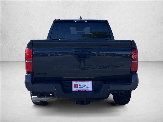 Certified 2025 Toyota Tacoma TRD Off-Road AWD/4WD image 7
