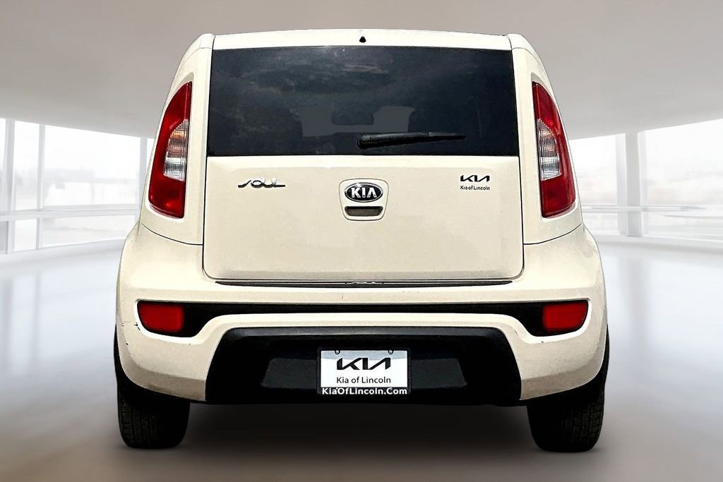 Used 2013 Kia Soul FWD image 5