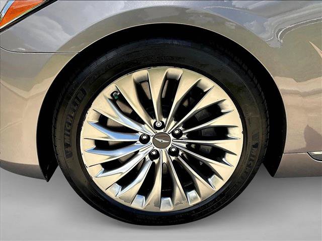 Used 2018 Genesis G90 5.0 Ultimate AWD/4WD image 10