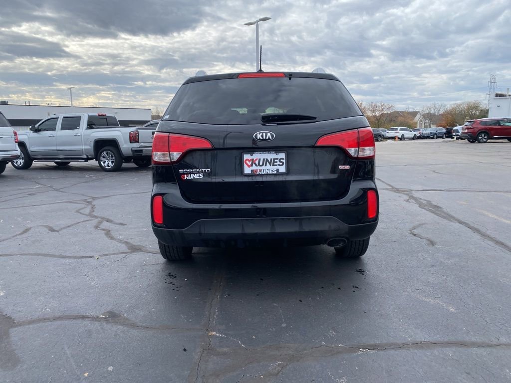 Used 2015 Kia Sorento LX FWD image 5