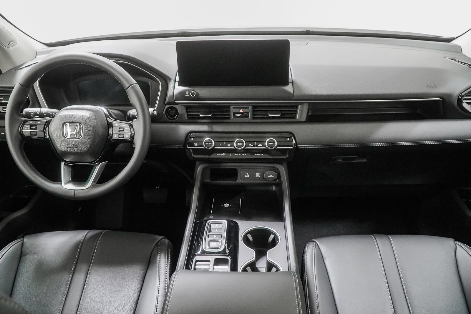 New 2026 Honda Pilot Touring image 24