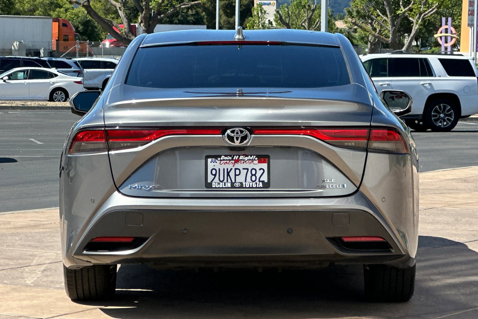 Certified 2023 Toyota Mirai w/ Advanced Technology Package RWD image 6