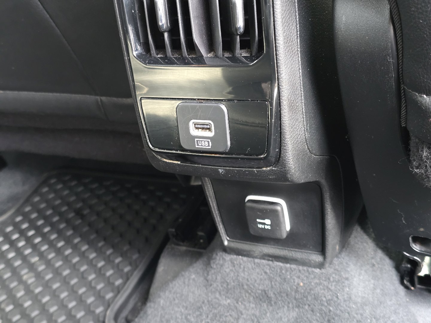 Used 2023 Jeep Compass Trailhawk image 29