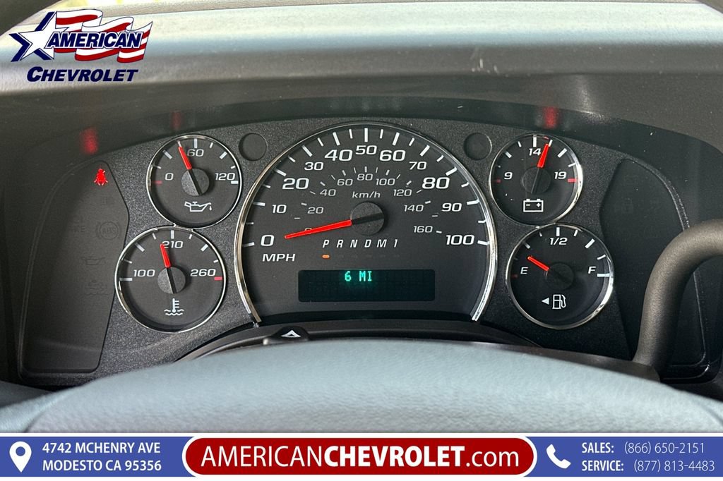 New 2025 Chevrolet Express 3500 Extended RWD image 23