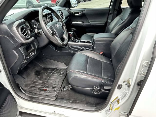 Used 2017 Toyota Tacoma TRD Pro AWD/4WD image 14