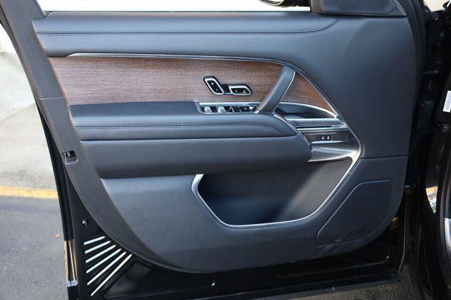 Used 2023 Land Rover Range Rover Autobiography AWD/4WD image 15