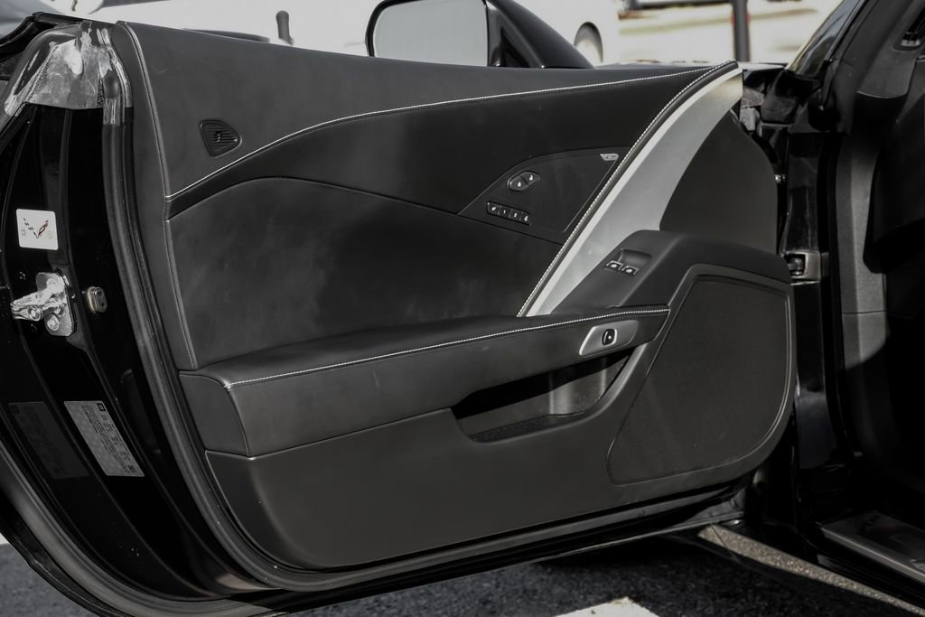 Used 2016 Chevrolet Corvette Stingray Coupe w/ 3LT Preferred Equipment Group image 32