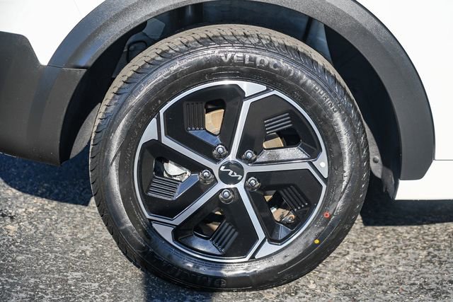 Certified 2023 Kia Niro EX FWD image 13