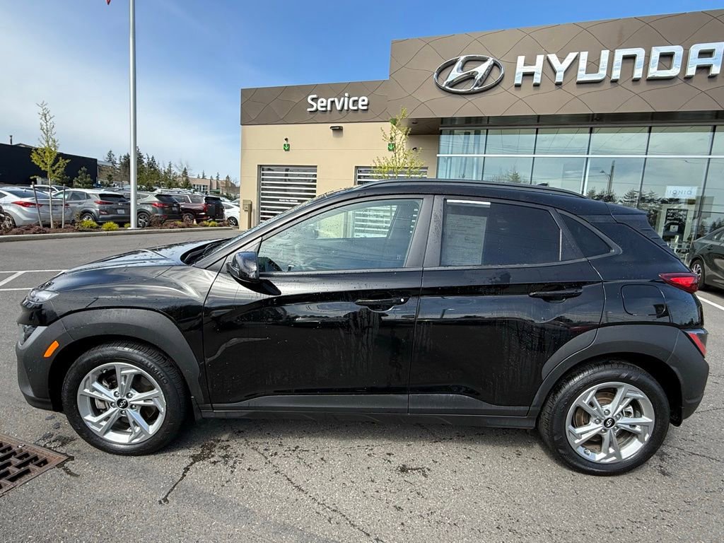 Certified 2022 Hyundai Kona SEL w/ Cargo Package AWD/4WD image 2