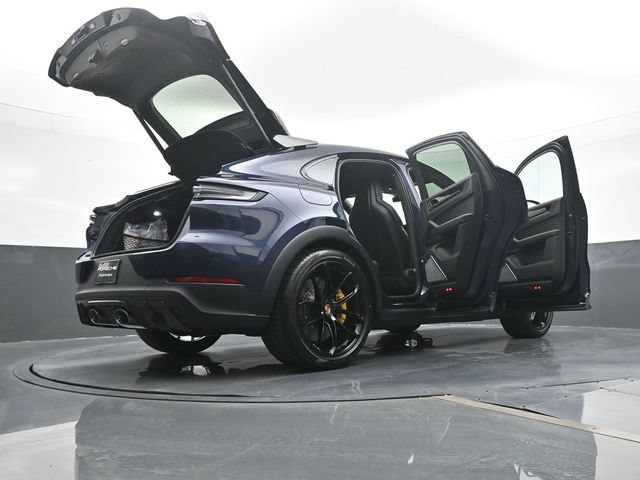 New 2026 Porsche Cayenne Turbo GT AWD/4WD image 27