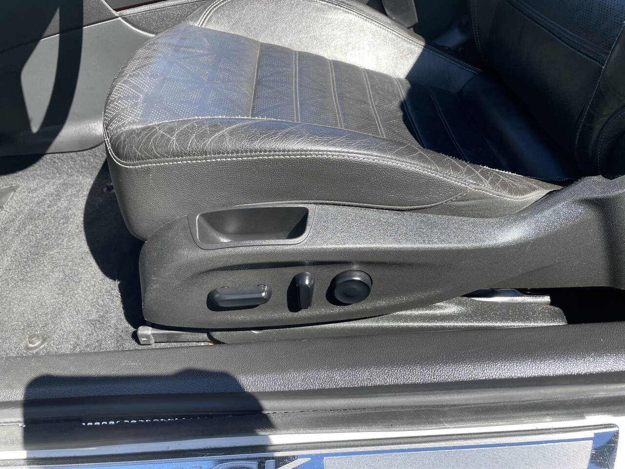 Used 2019 Buick Cascada Premium image 14