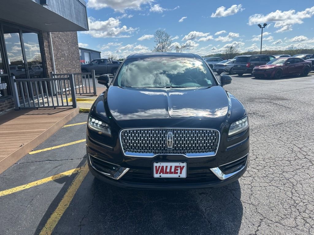 Used 2019 Lincoln Nautilus Reserve w/ Ultimate Package AWD/4WD image 2