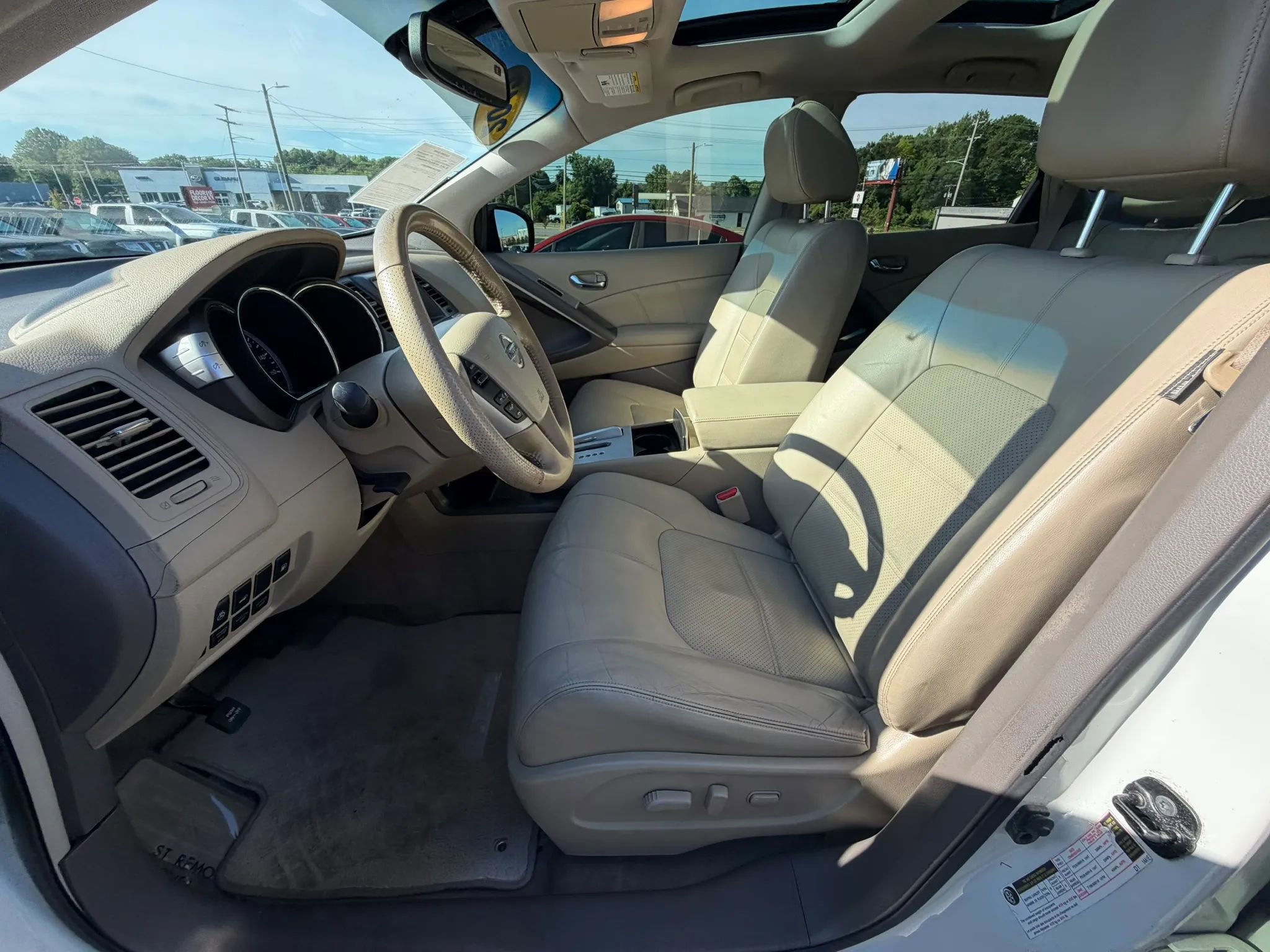 Used 2012 Nissan Murano SL AWD/4WD image 22