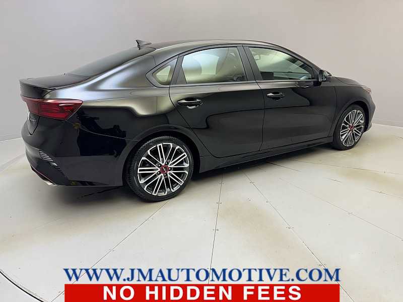 Used 2022 Kia Forte GT image 5