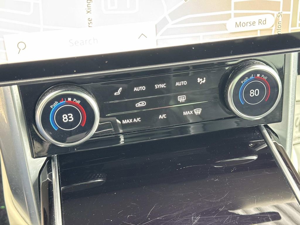 Certified 2023 Land Rover Range Rover SE image 25