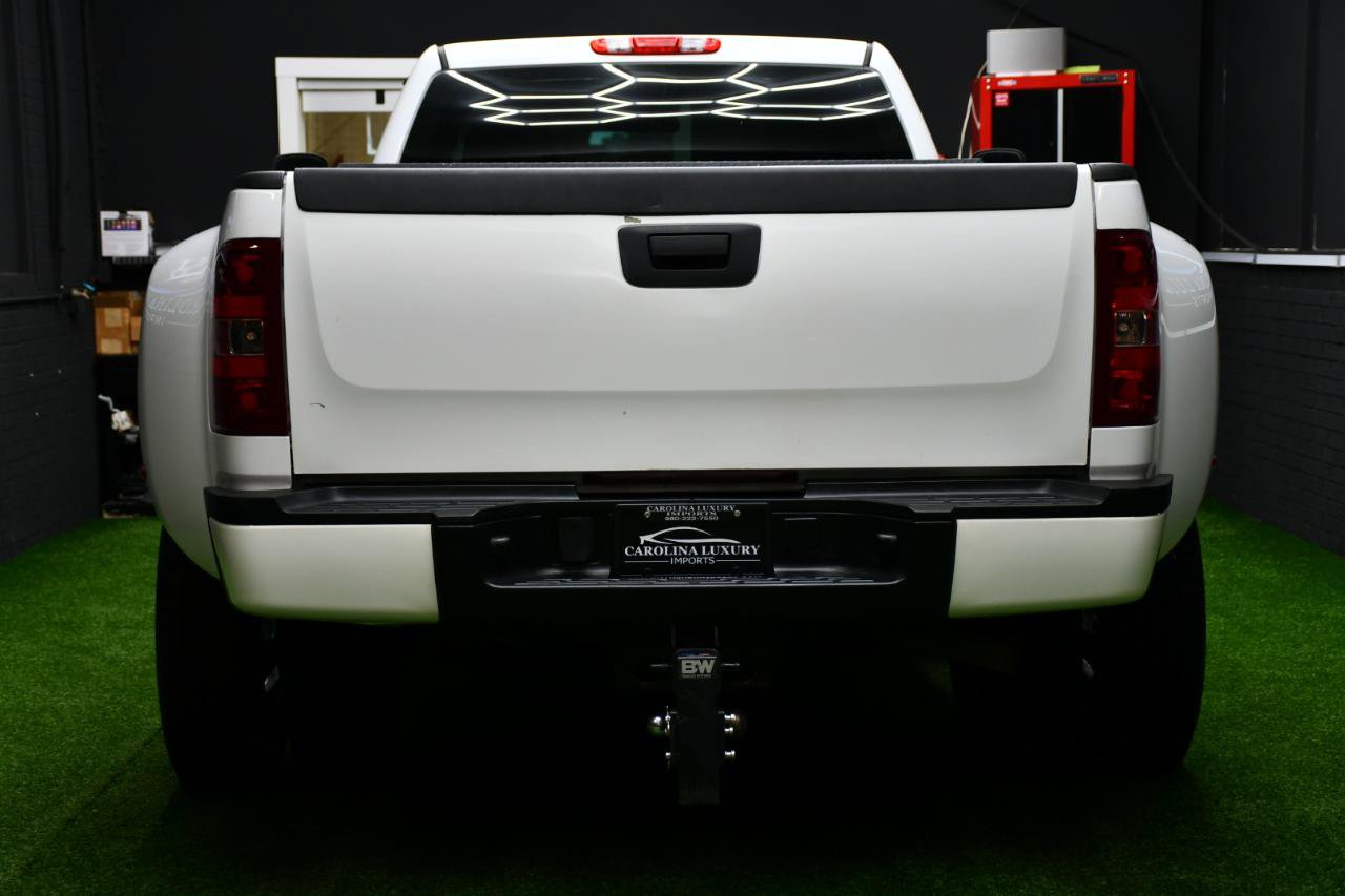 Used 2013 Chevrolet Silverado 3500 W/T RWD image 3