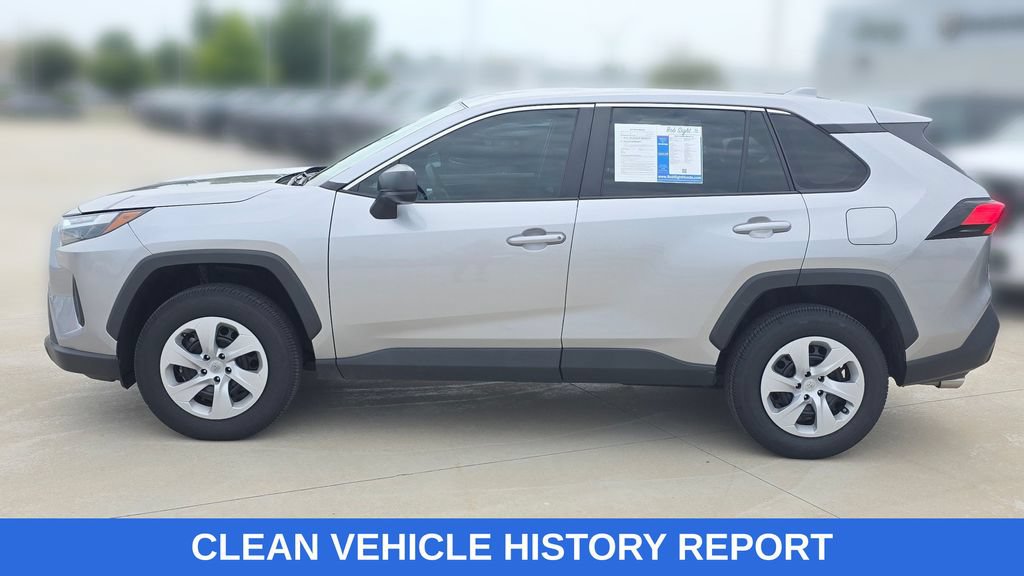 Used 2023 Toyota RAV4 LE FWD image 2