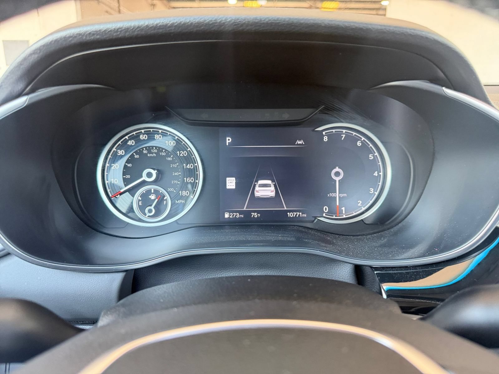 Used 2026 Genesis G70 2.5T RWD image 41