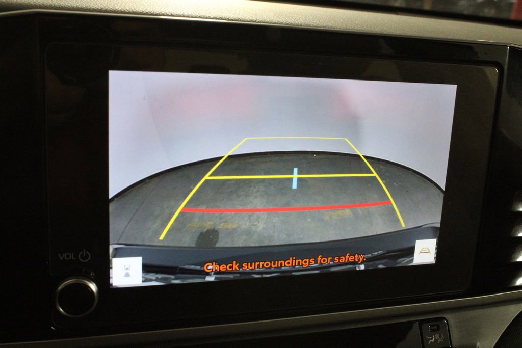 Used 2025 Toyota Camry LE FWD image 35
